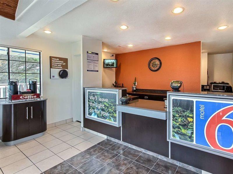 Motel 6-Marina, Ca - Monterey Zewnętrze zdjęcie