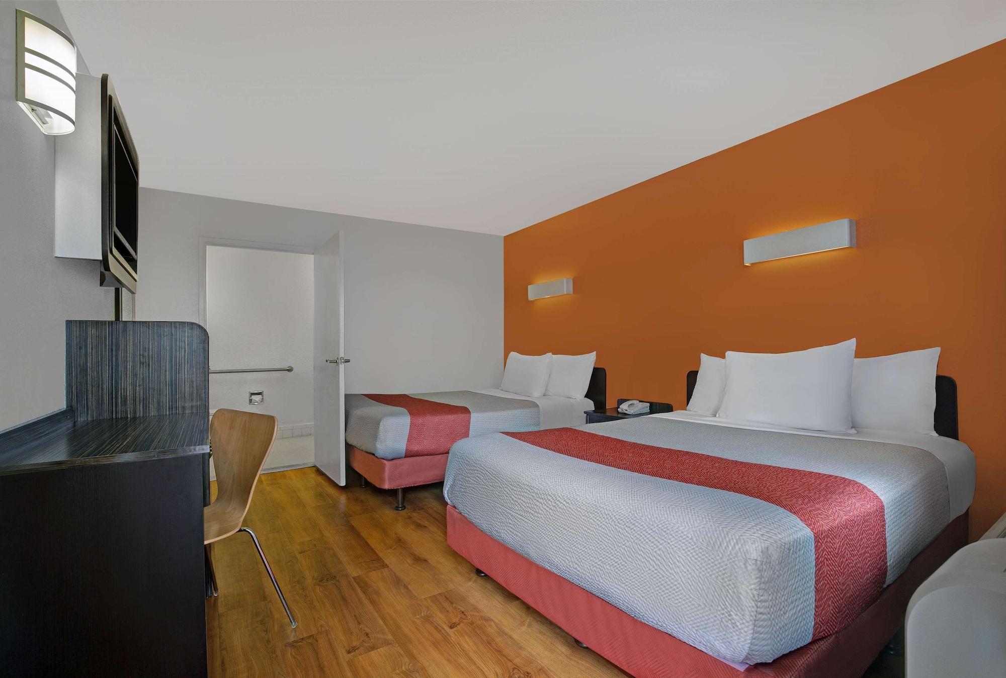 Motel 6-Marina, Ca - Monterey Zewnętrze zdjęcie