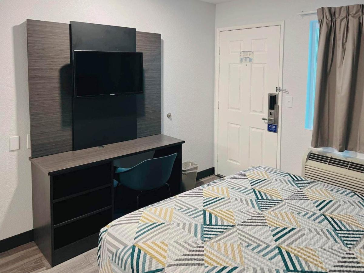 Motel 6-Marina, Ca - Monterey Zewnętrze zdjęcie