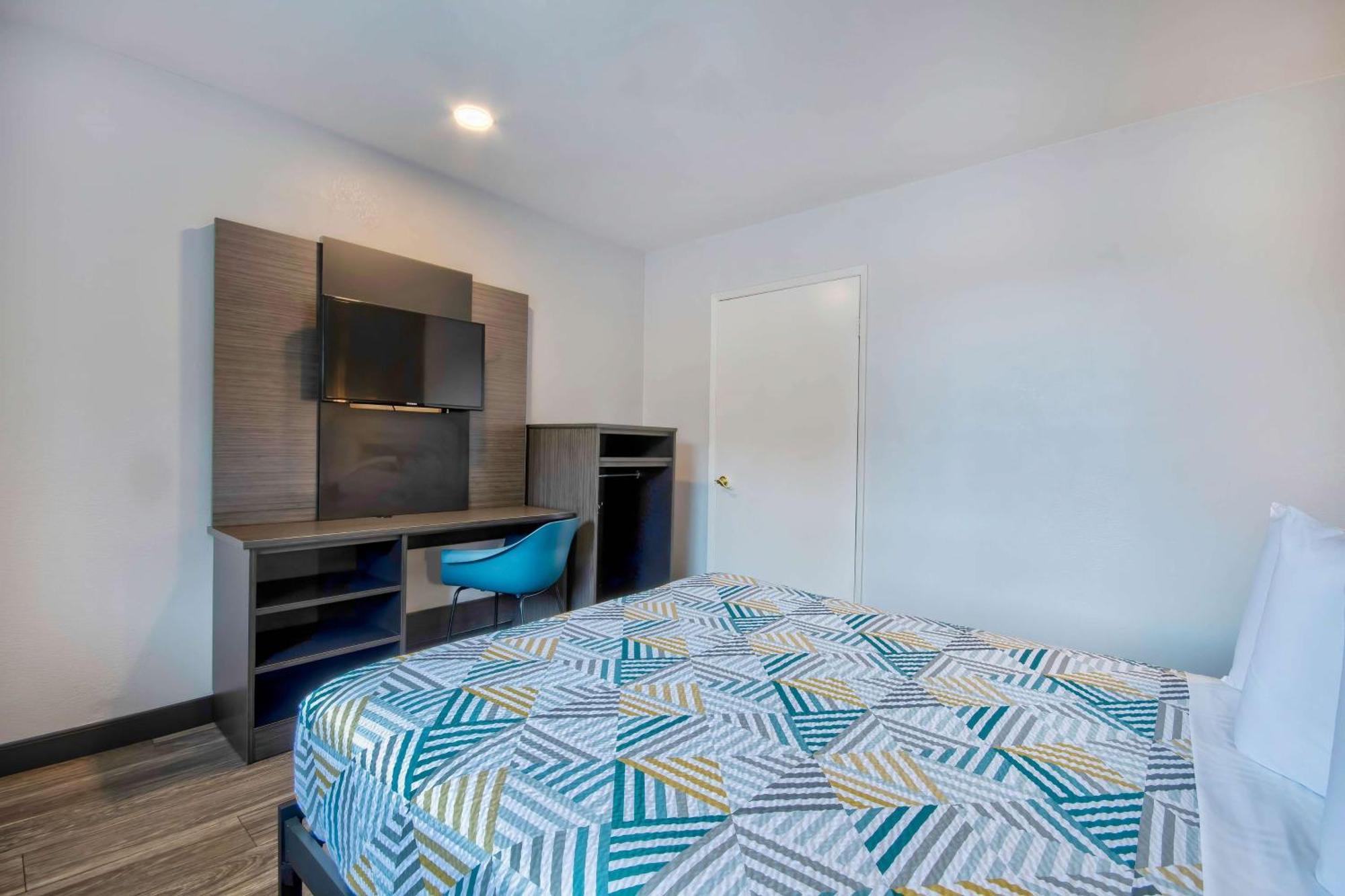 Motel 6-Marina, Ca - Monterey Zewnętrze zdjęcie